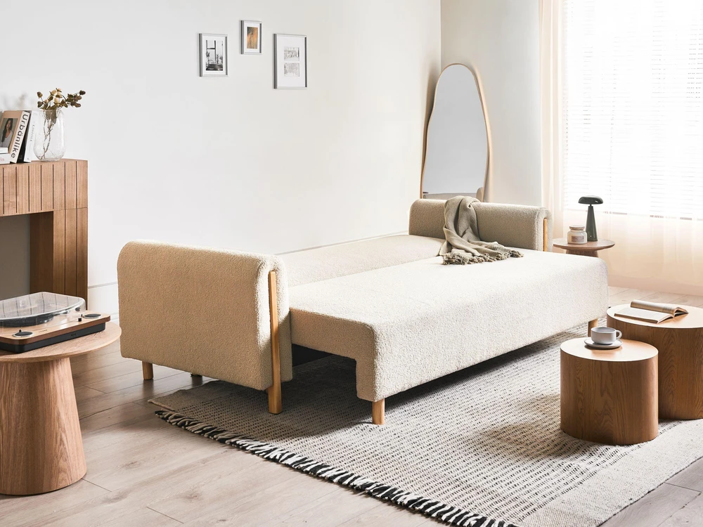 Beliani Trivietė išskleidžiama sofa KVAM, „Boucle“ audinys, šviesiai smėlinė spalva su patalynės dėže