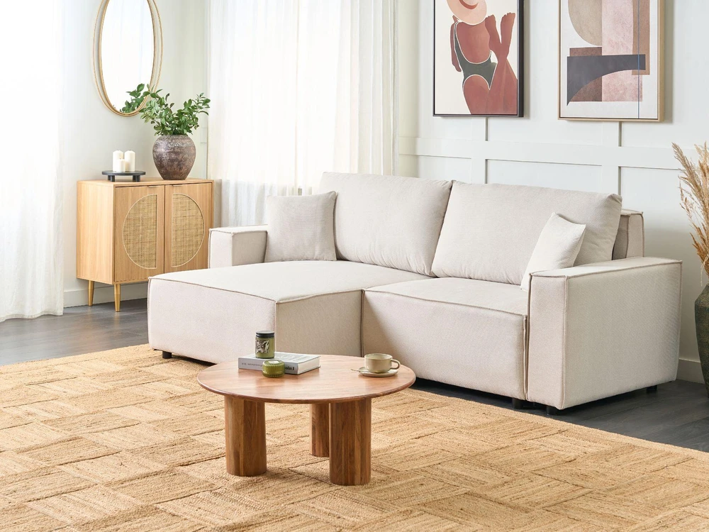 Beliani Trivietė kampinė sofa KARILA, šviesiai smėlio spalvos, su miegojimo funkcija ir patalynės dėže, dešininė