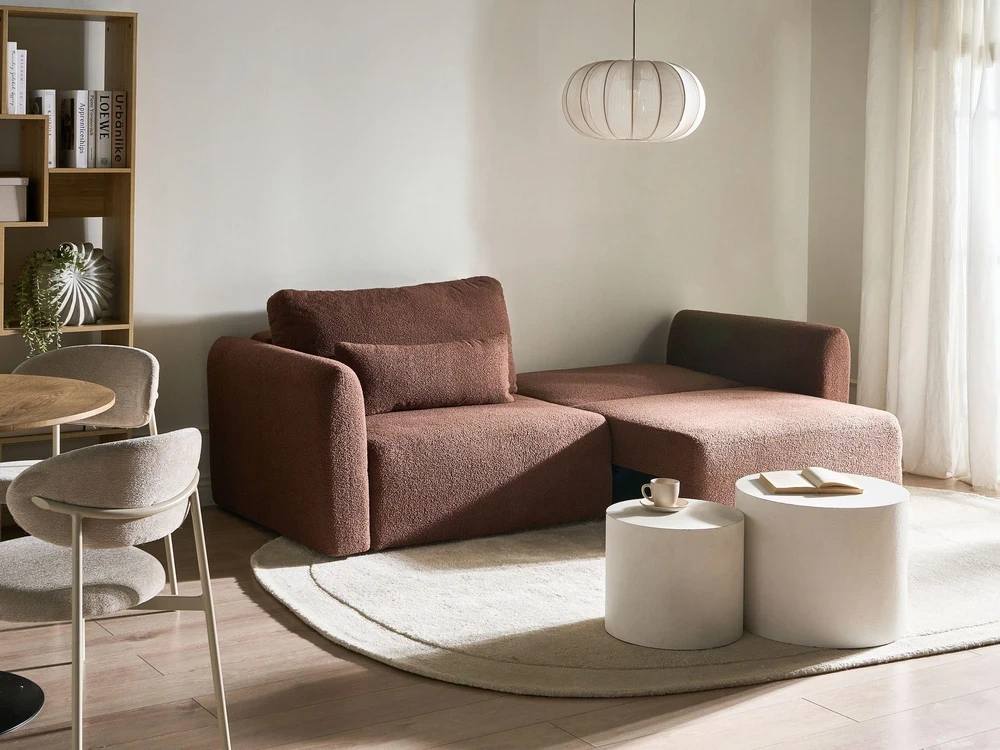 Beliani Trivietė sofa VAXHOLM Boucle ruda su daiktadėže