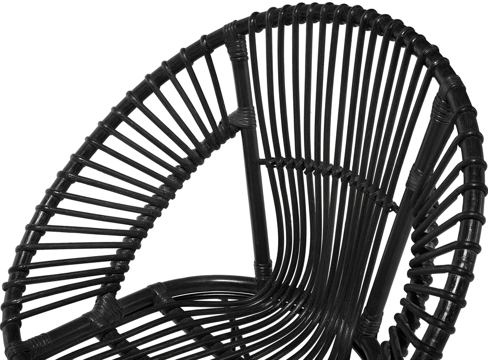 Beliani Valgomojo kėdė SARITA Rattan, juoda
