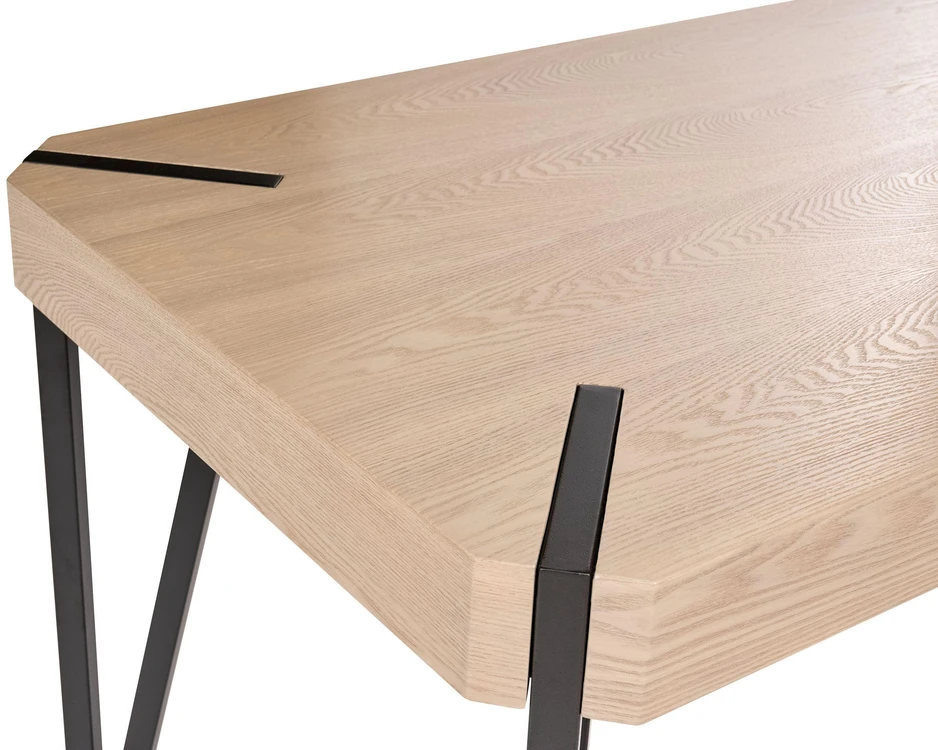Beliani Valgomojo stalas CAMBELL smėlio pilkos spalvos 130 cm 80 cm