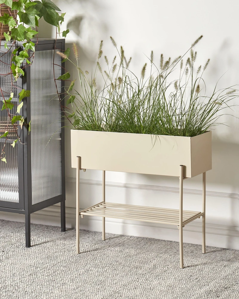 Beliani VINCA 70 cm metalinis vazonas ant kojelių, smėlio spalvos