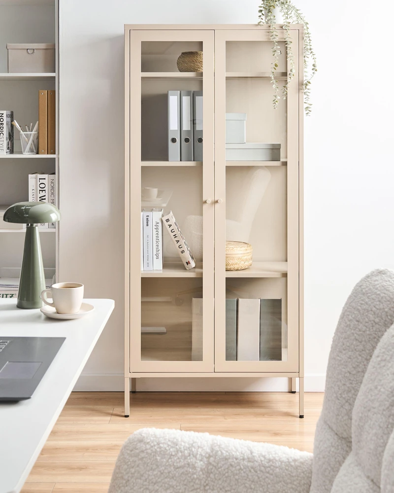 Beliani Vitrina su stiklinėmis durelėmis HARTY Metal 80 cm smėlio spalvos