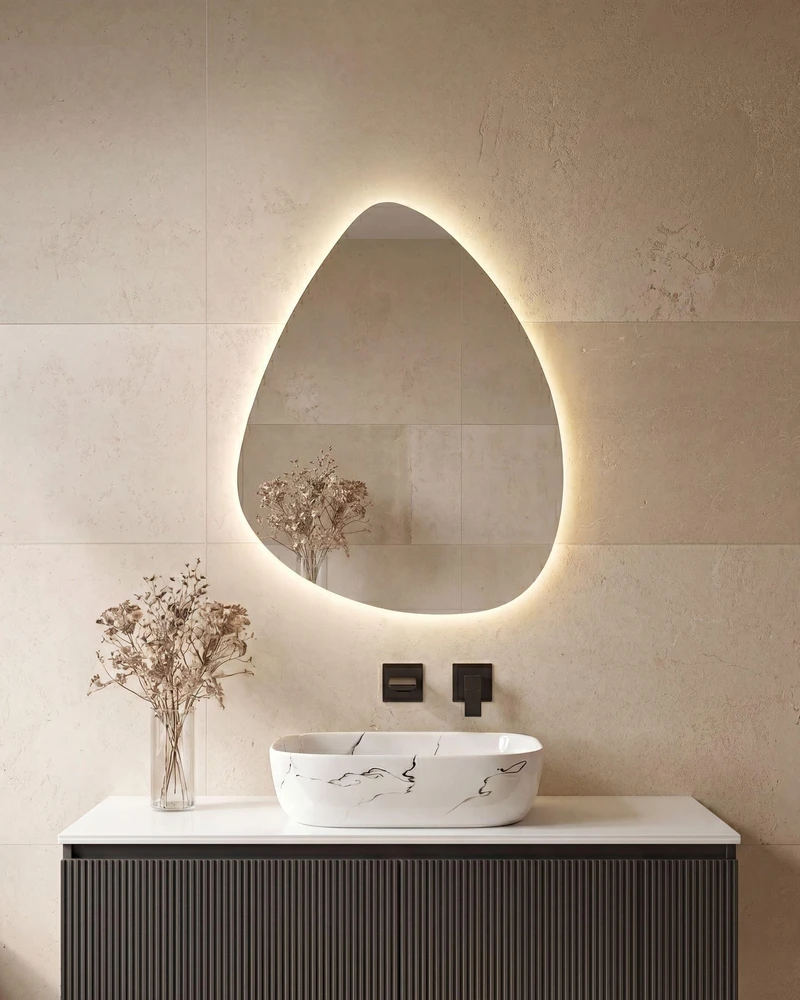 Beliani Vonios kambario veidrodis LED LUGNY 70 cm 90 cm sidabrinis