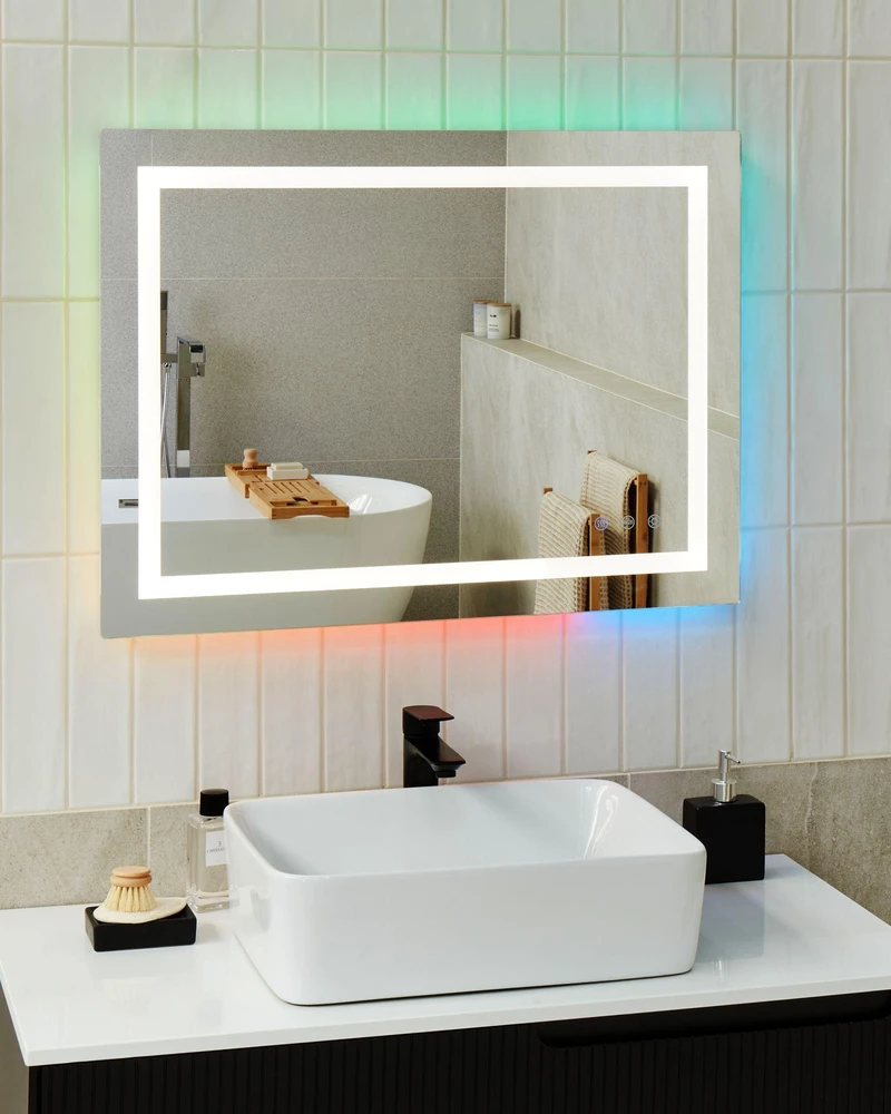 Beliani Vonios veidrodis su LED apšvietimu PRENOIS 80 x 60 cm, sidabrinis