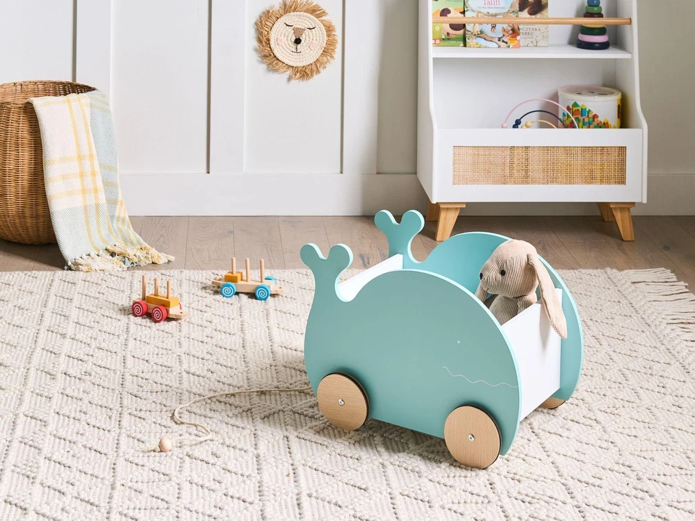 Beliani Žaislų dėžė ant ratukų WOOLI 30 cm Mėlyna
