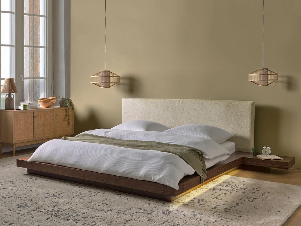 Beliani ZEN 180 x 200 cm LED dvigulė lova, rudas uosio atspalvis