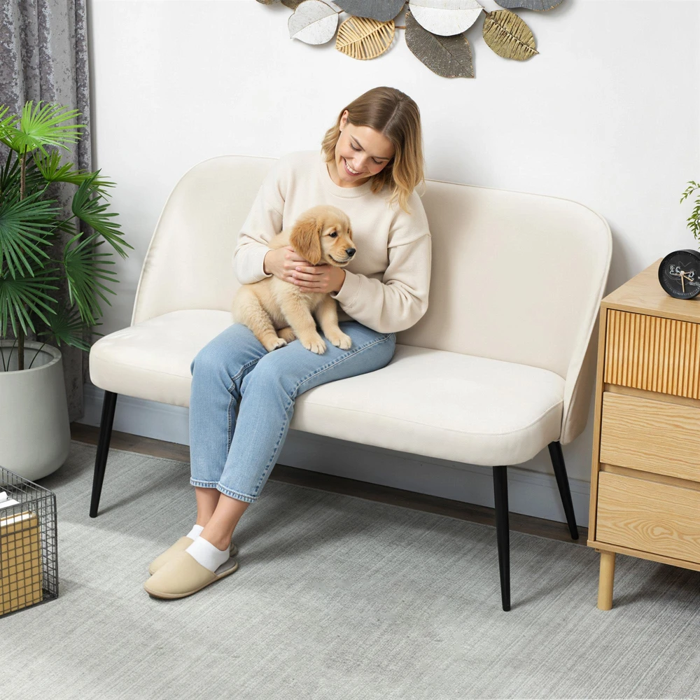Dvivietė sofa, moderni minkšta sofa su metaliniu ir mediniu rėmu, aksominio audinio apmušalai, smėlio spalvos