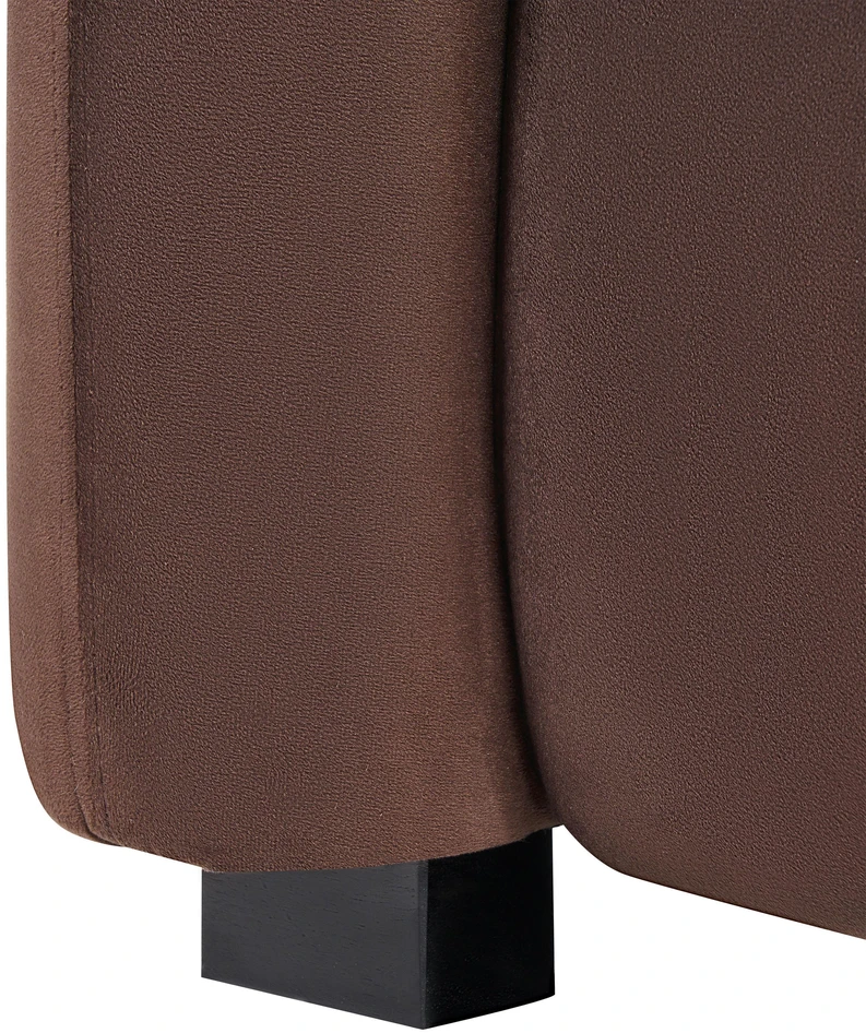 Fotelis Beliani Fotel VELTADA aksominis tamsiai rudas