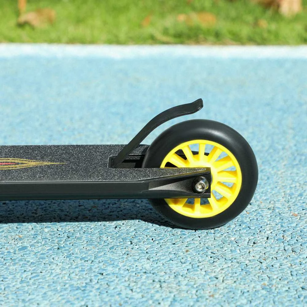 HOMCOM kaskadinis paspirtukas, triukų paspirtukas su ABEC 9 guoliais, 100 mm ratais, skirtas vaikams nuo 14 metų, auksinis