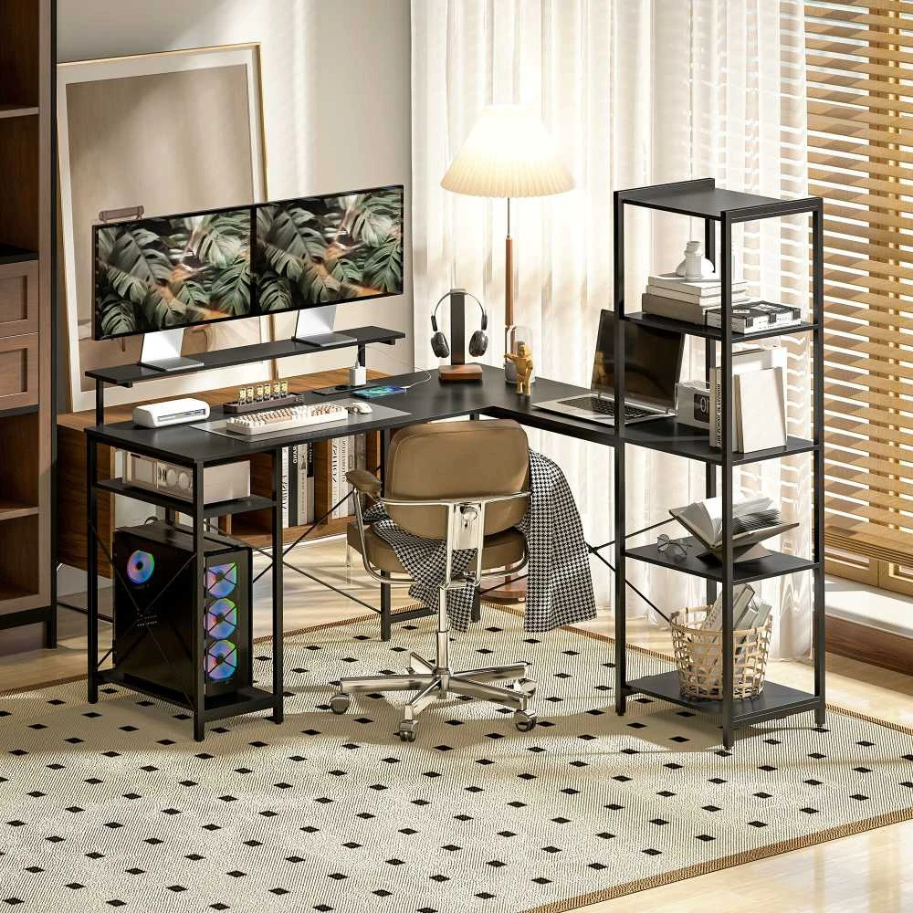 HOMCOM rašomasis stalas, L formos kompiuterio stalas 137 x 140 x 139,5 cm kampinis stalas su 6 lentynomis, biuro stalas su monitoriaus stovu, USB, elektros lizdas, namų biurui, biurui, juodas