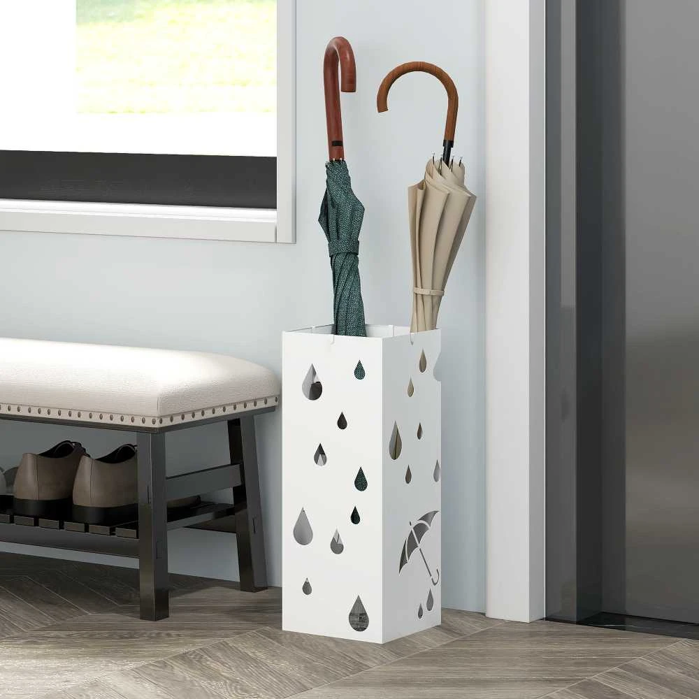 HOMCOM skėčių stovas su 4 kabliukais, vandens surinkimo padėklu, skėčių laikiklis koridoriui, skėčiams ir lazdoms, plieno, 15,5 x 15,5 x 40 cm, baltas