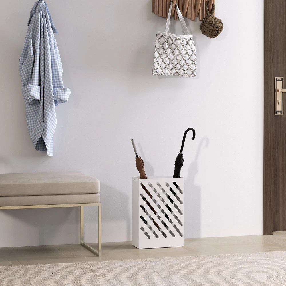 HOMCOM skėčių stovas su 4 kabliukais ir vandens surinkimo padėklu, skirtas skėčiams ir lazdoms, plieno, 28 x 14 x 41 cm, baltas