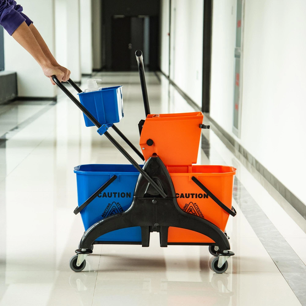 HOMCOM profesionalus valymo vežimėlis su gręžtuvu, 2 kibirais ir laikymo vieta, oranžinis-mėlynas