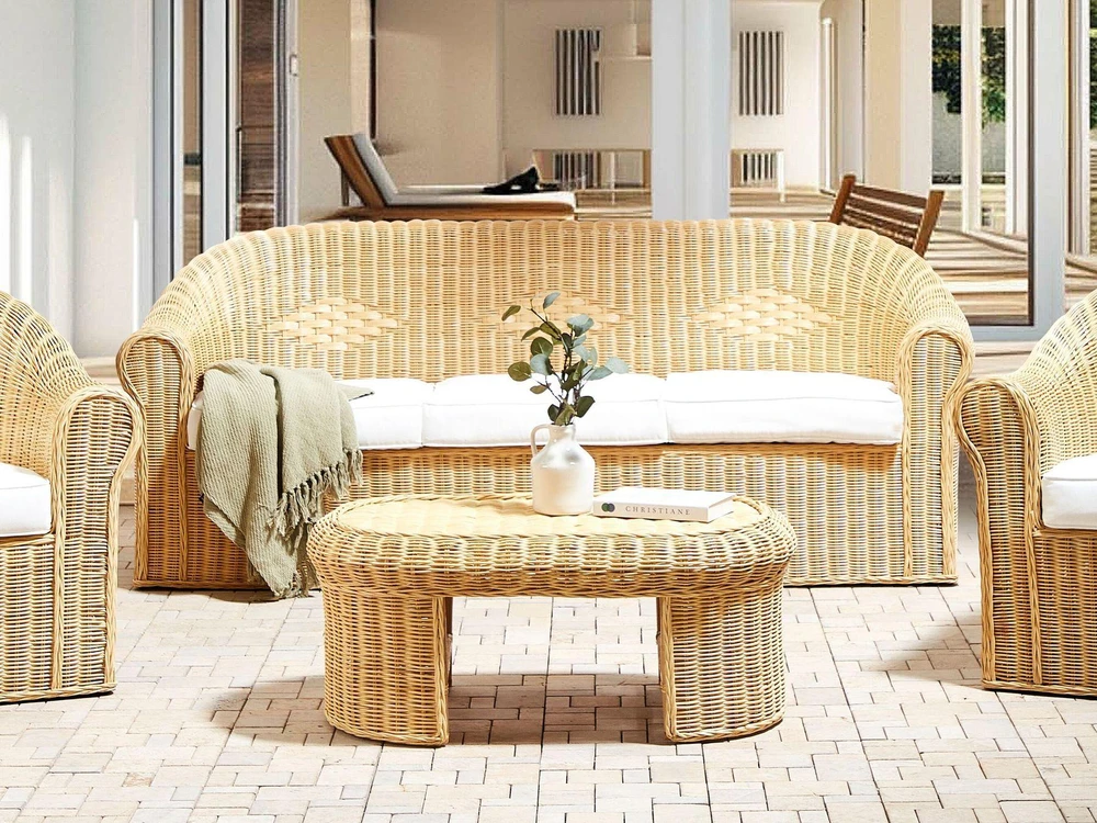 Lauko baldų komplektas Beliani 3 vietų sodo sofa LIVADEIA iš natūralaus ratano