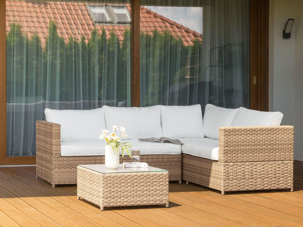 Lauko baldų komplektas Beliani Sodo kampinė sofa su stalu AVOLA, kairinė, kreminė balta, technorotangas