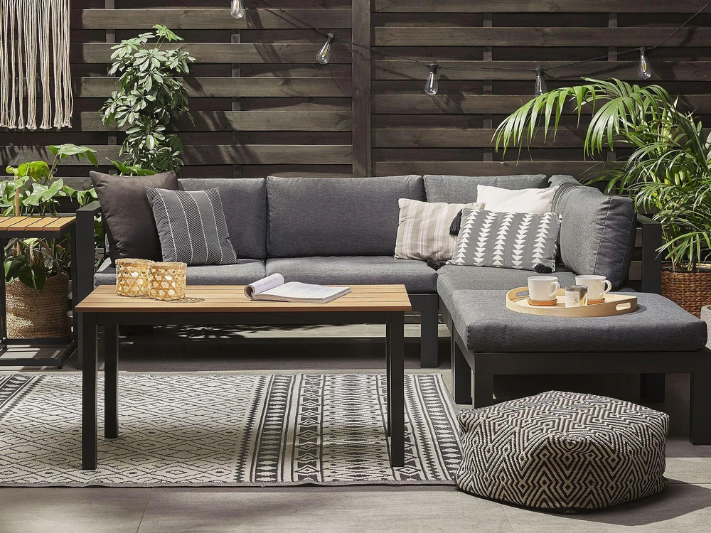 Lauko baldų komplektas Beliani Sodo kampinė sofa su staliuku 5 asmenims MESSINA kairinė juoda metalinė
