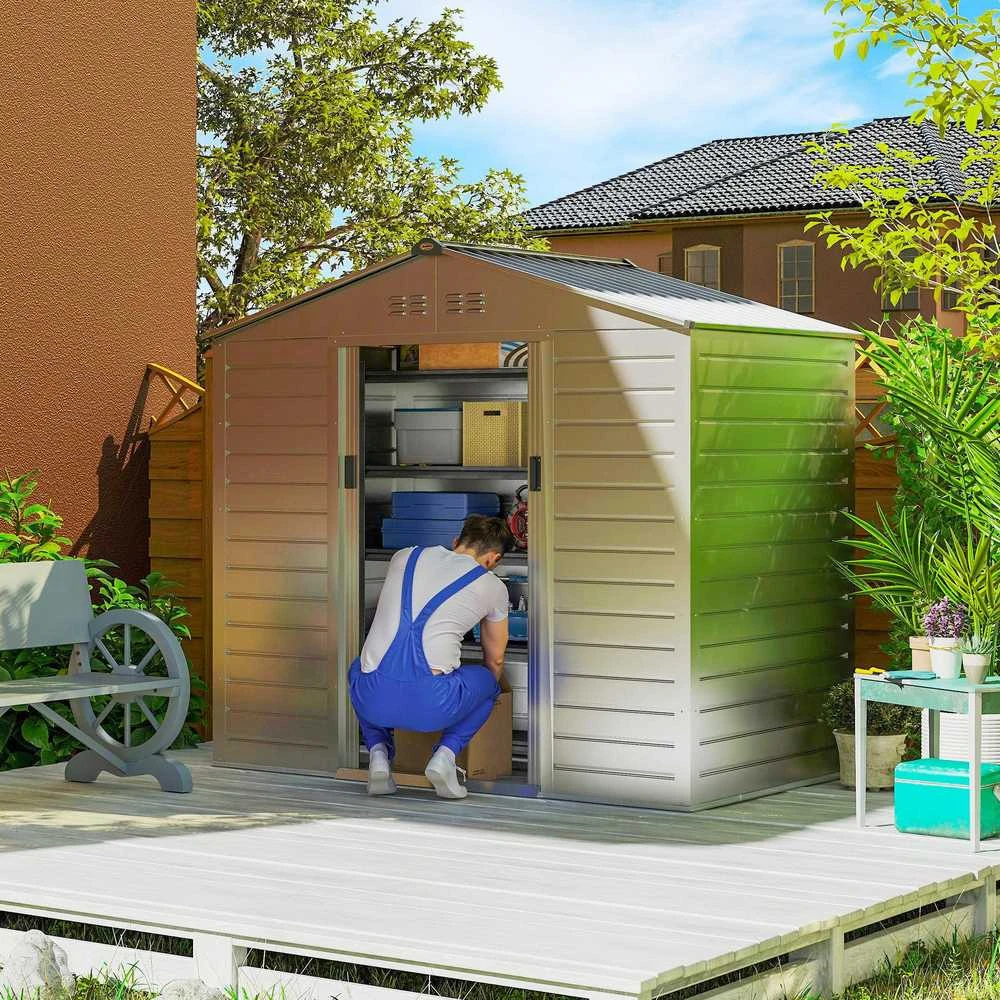 Outsunny cinkuoto plieno sodo namelis 2,43 m², 213x131x192 cm, su dvišlaičiu stogu, rakinamomis stumdomomis durimis, atsparus oro sąlygoms, pilkas