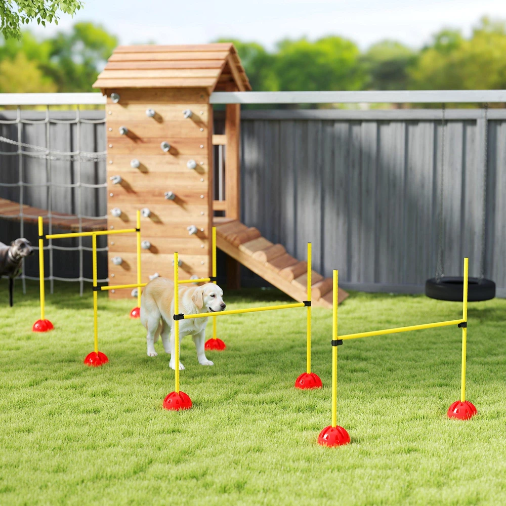 PawHut 5 dalių šunų dresūros rinkinys, užpildomas agility kliūčių ruožas su reguliuojamo aukščio barjerais ir krepšiu, skirtas koordinacijos treniruotėms ir žaidimams
