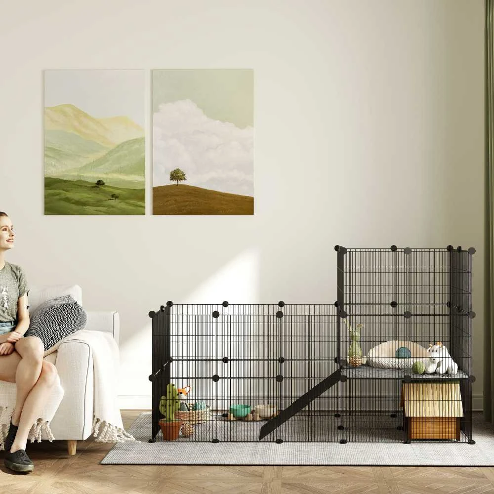 PawHut aptvaras smulkiems gyvūnams, 39 dalių narvas su rampa, DIY metalinis grotuotas aptvaras, atidaromas, juodas, 140 x 70 x 105 cm