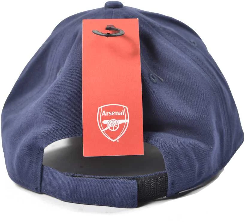Rankšluostis Arsenal Crest Kepurė