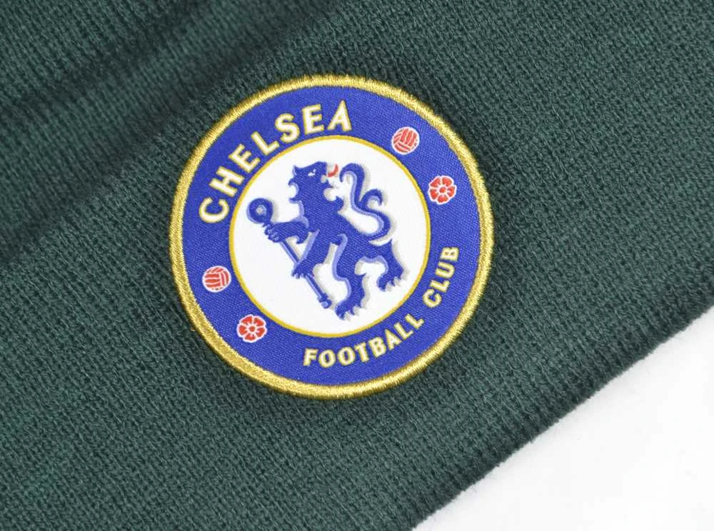 Žieminė Kepurė Su Bumbulu Chelsea