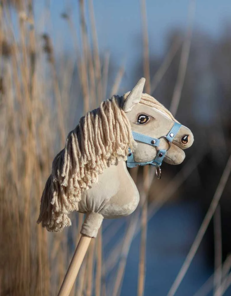 Hobby Horse arkliukas cremello spalvos Super Hobby Horse Premium