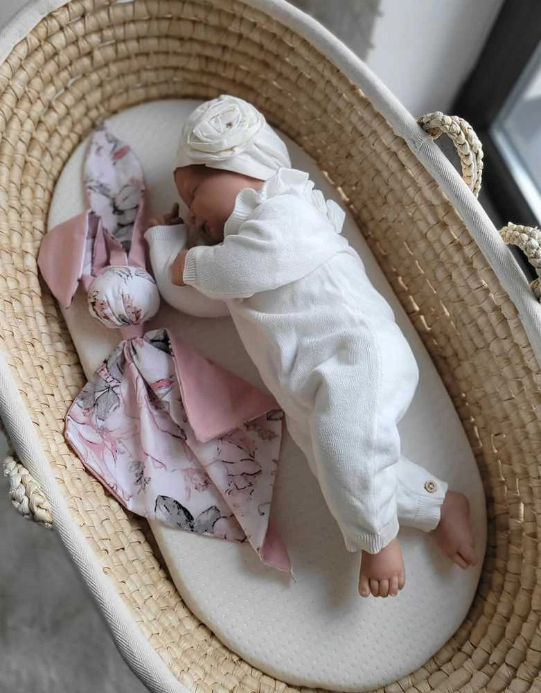 My Sweet Baby Minkštas medvilninis pledas kūdikiui su zuikučio motyvu, sepijos rožės, pastelinė rožinė