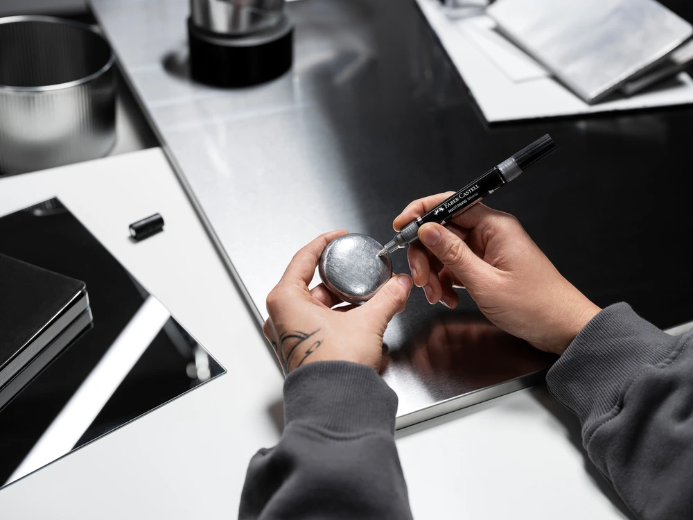 Akrilinis žymeklis Faber-Castell Multimark SP, chromo spalva 551