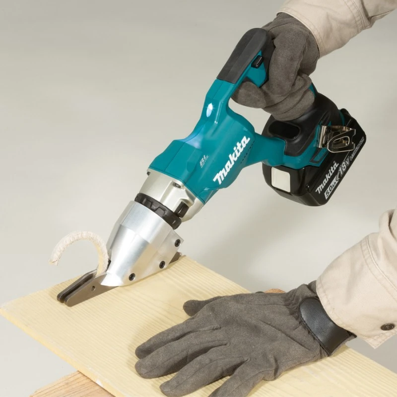 Makita DJS800Z Akumuliatorinės žirklės fibrocementinėms plošktėms 18V, kirpimo galia 13mm, be akumuliatorių ir kroviklio!