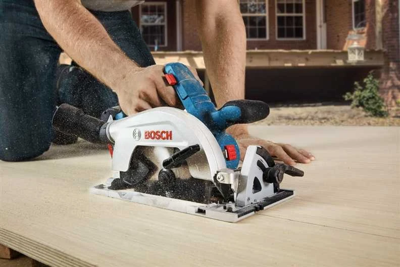 Akumuliatorinis diskinis pjūklas Bosch GKS 18V-57-2, be akumuliatoriaus ir kroviklio, 18V, 5.000 min.-1