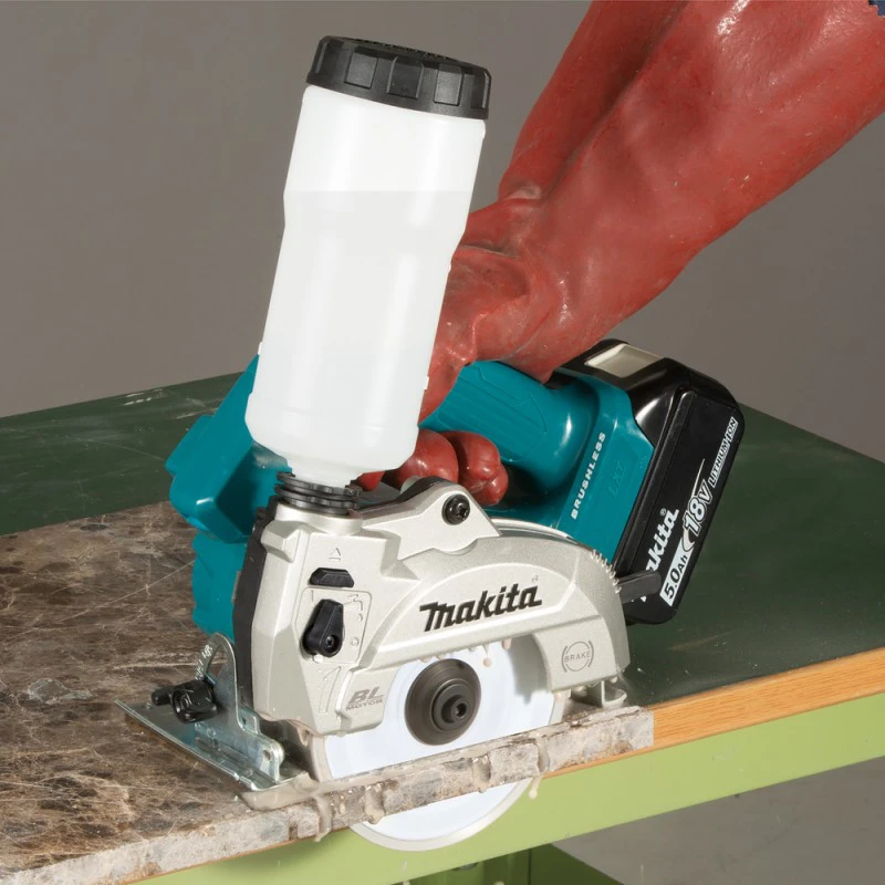 Makita DCC501ZX1 Akumuliatorinis diskinis pjūklas stiklui, keramikai, 18V, 125mm, BL-motor, Be akumuliatorių ir kroviklio!