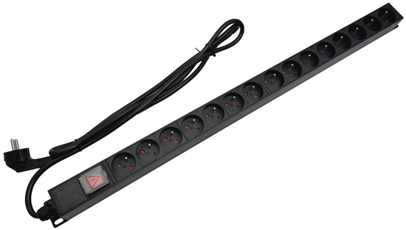 Alantec PZ015 elektros tinklo ilgintuvas 1,8 m 15 AC išvestis(ys / čių) Vidaus Juoda