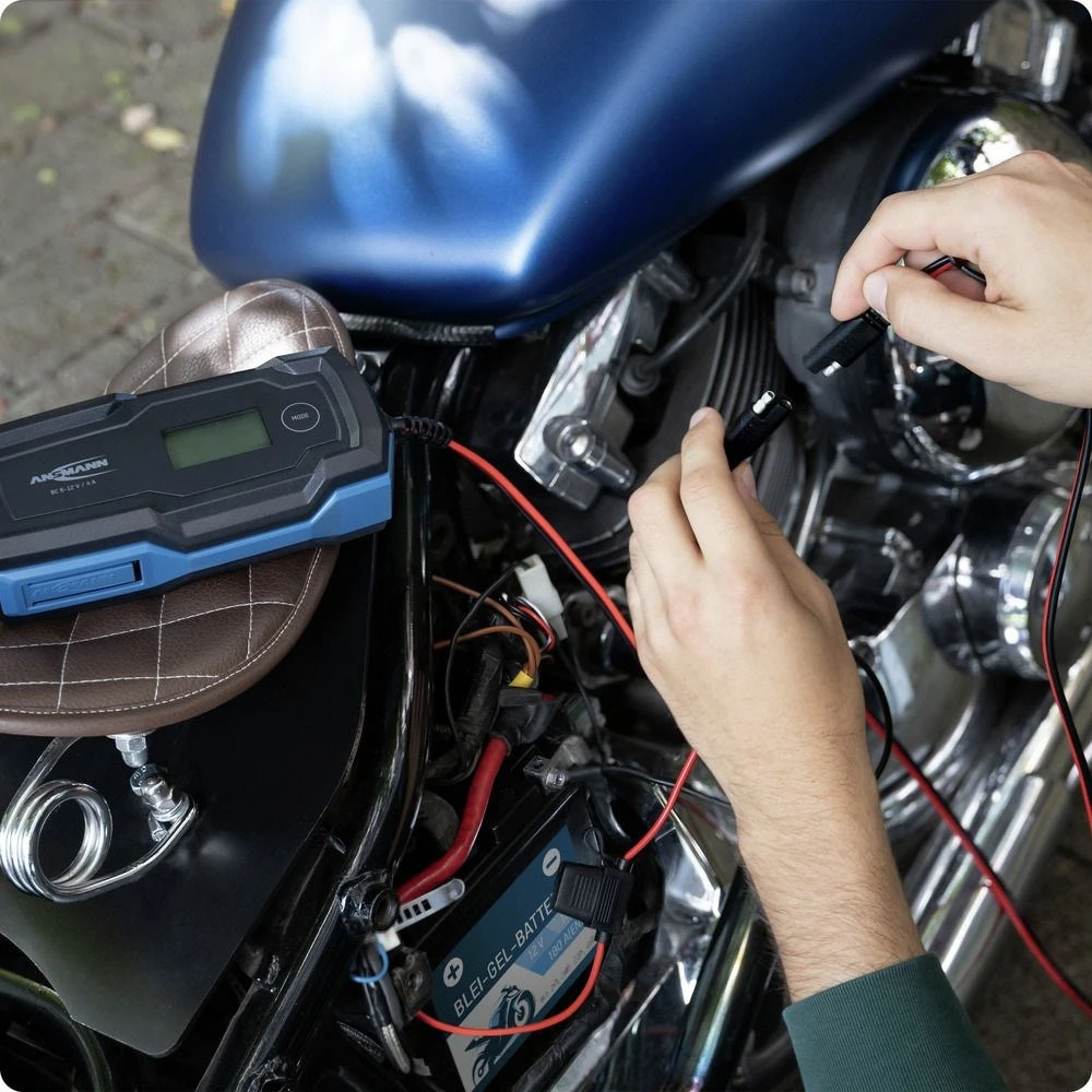 Ansmann 1001-0144 automobilio akumuliatoriaus įkroviklis 6 – 14 V Juoda