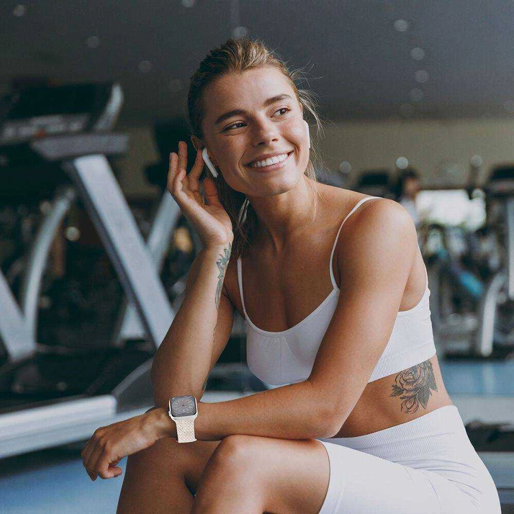 Apyrankė Apple Watch 4 / 5 / 6 / 7 / 8 / 9 / SE / Ultra 1 / 2 (42 / 44 / 45 / 49 mm) Tech-Protect Nylonmag juodos spalvos