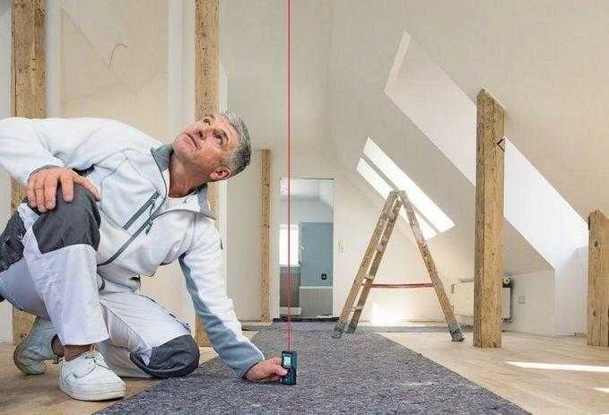Lazerinis atstumo matuoklis Bosch GLM 40 PROFESSIONAL