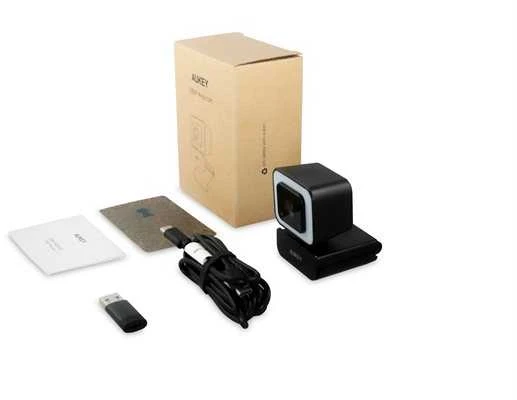 „Aukey PC-LM6 Stream“ serija su „Ring Light“ Full HD interneto kamera su 1/3 colio CMOS jutikliu juodos spalvos