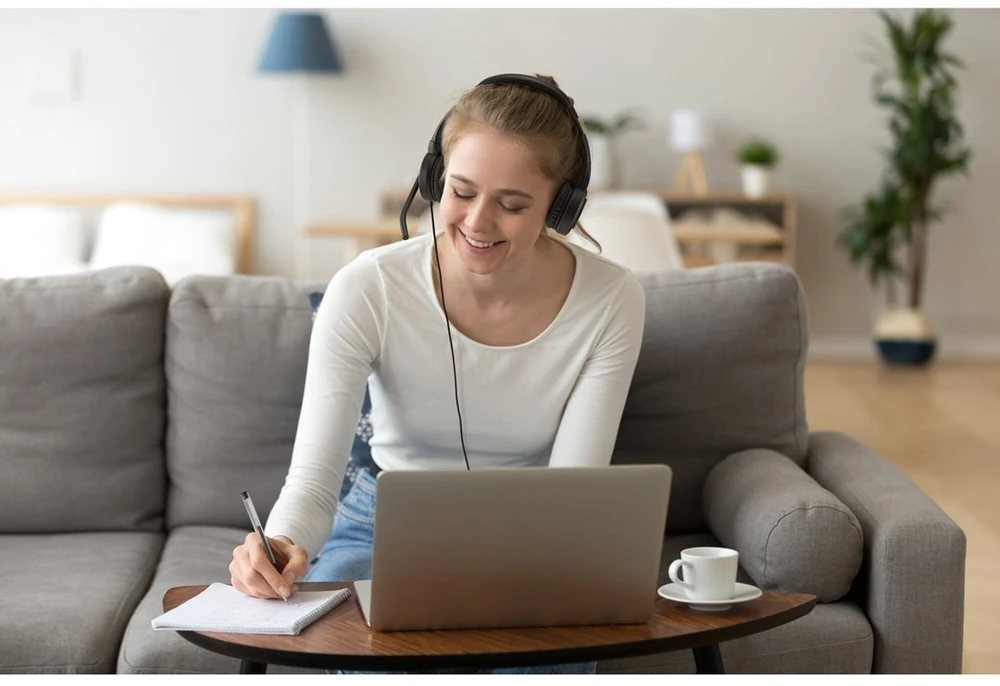 Leitz Kensington H1000 USB-C ant ausų dedamos ausinės