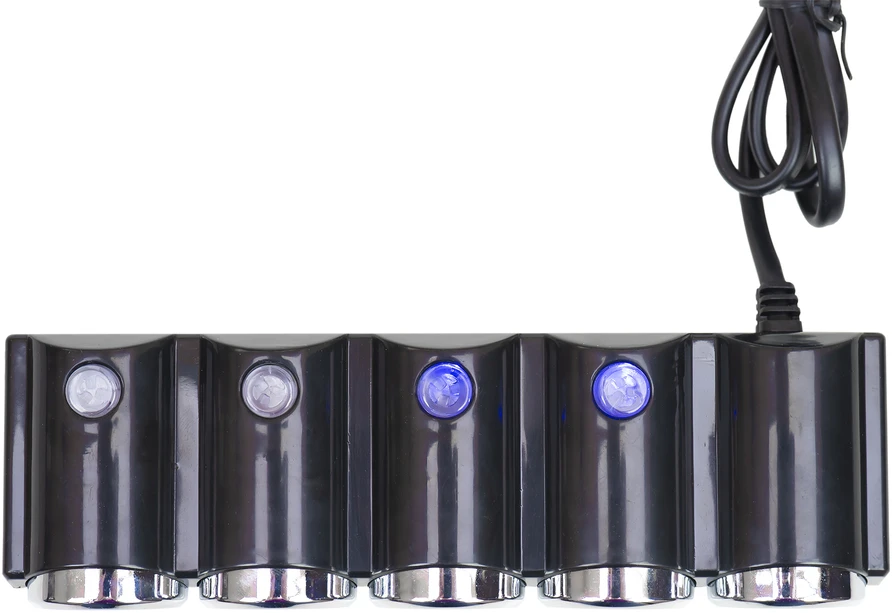 Automobilinis cigarečių degiklio skirstytuvas PNI Lighter 04 12V / 24V 4 išvestys, 2xUSB, LED indikatorius