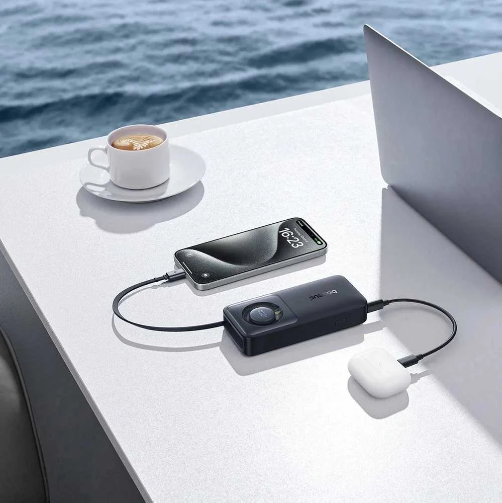 Baseus Free2Pull 10000mAh 30W powerbank su USB-C port and retractable USB-C kabeliu – juodos spalvos