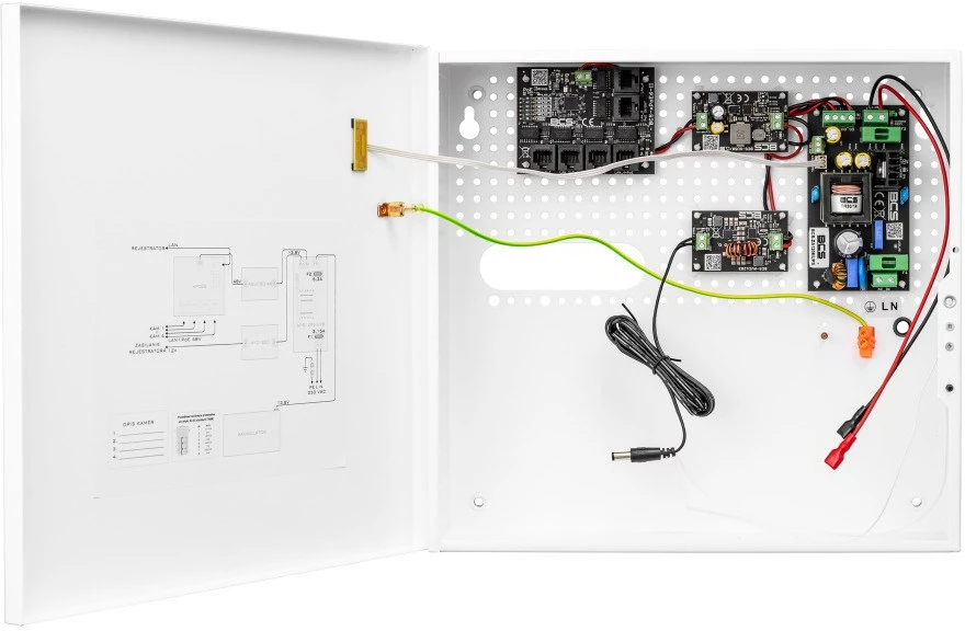 BCS BCS-UPS/IP4/E-S nepertraukiamo maitinimo resursai (UPS) 72 W 0 AC išvestis(ys / čių)