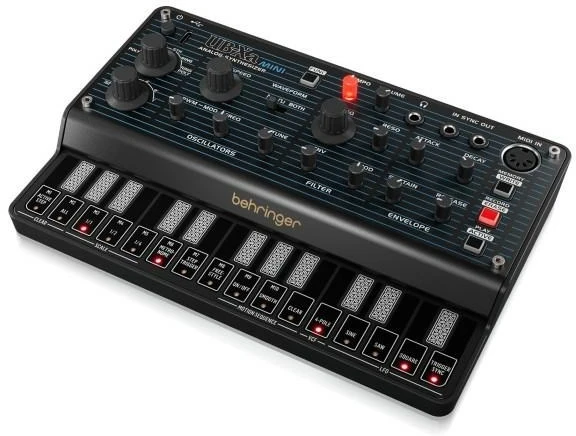 Behringer UB-Xa MINI analoginis sintezatorius