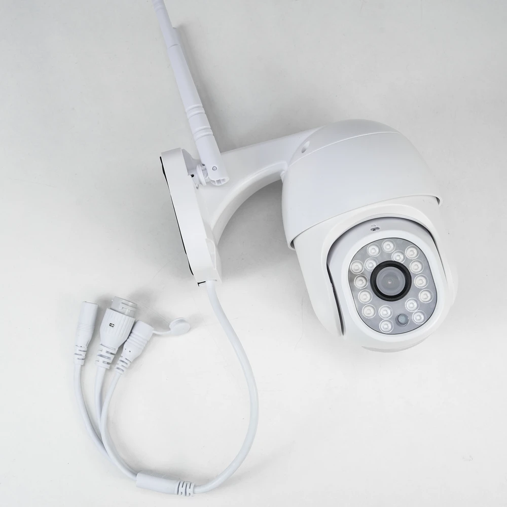 Belaidės vaizdo stebėjimo kameros PNI IP440 ir fotovoltinės saulės baterijos PNI PSF6020A komplektas