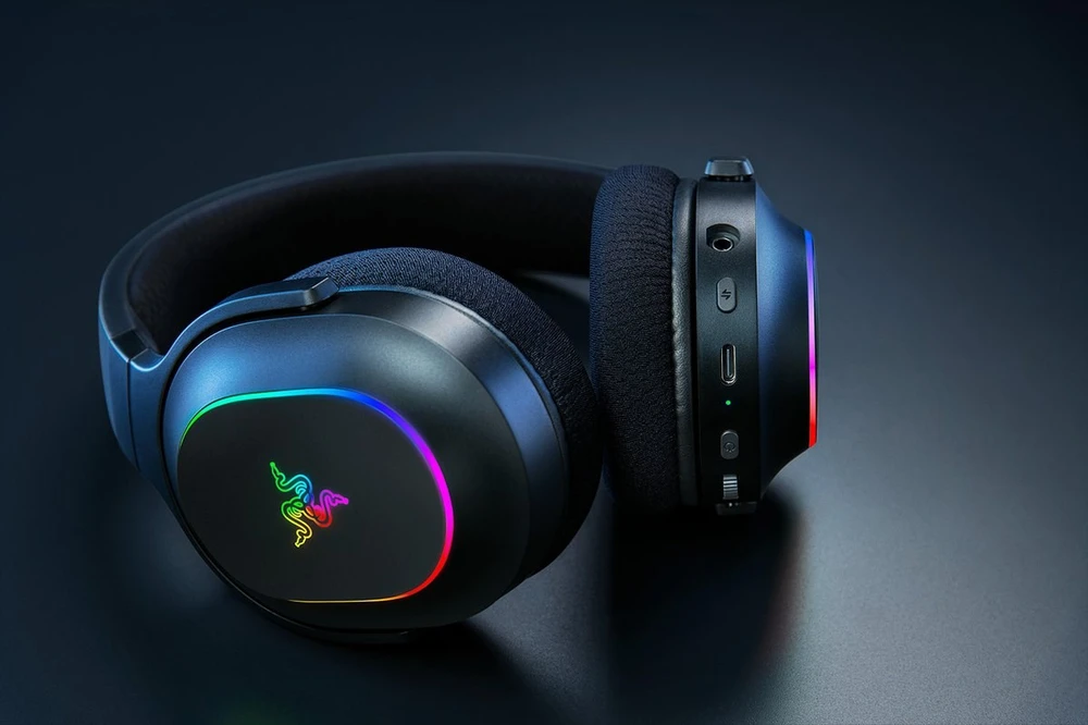 Razer | Ausinės Žaidimams | Barracuda X Chroma | Belaidės | Over-Ear | Mikrofonas | Belaidės | Juodas