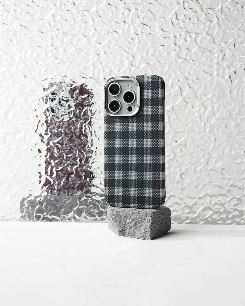 Benks Dėklas Magnetic Armor Vichy Kevlar (RF66) skirtas Apple iPhone 16 Pro Max raudonos spalvos