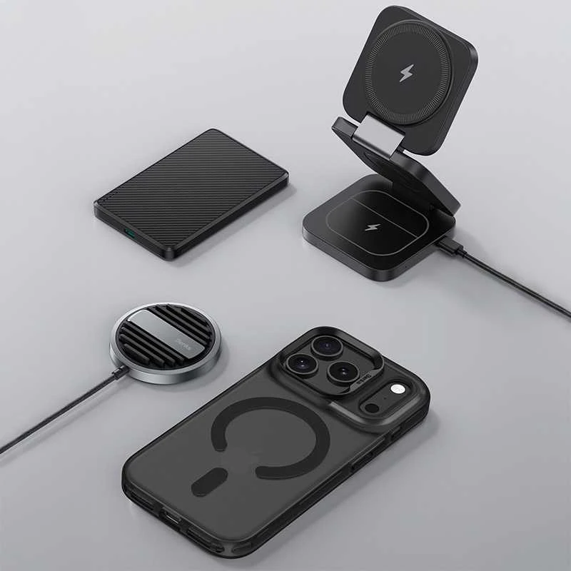 Benks Dėklas Magnetic Lucid Armor (0067) skirtas Apple iPhone 17 juodos spalvos (Camera Control Button)