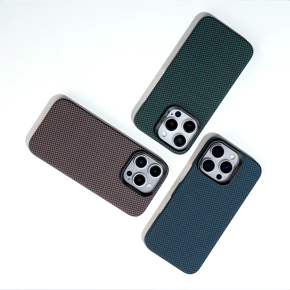 Dėklas Benks Magnetic Armor Tint Kevlar 1000D (S063) skirtas Apple iPhone 16 aukso spalvos