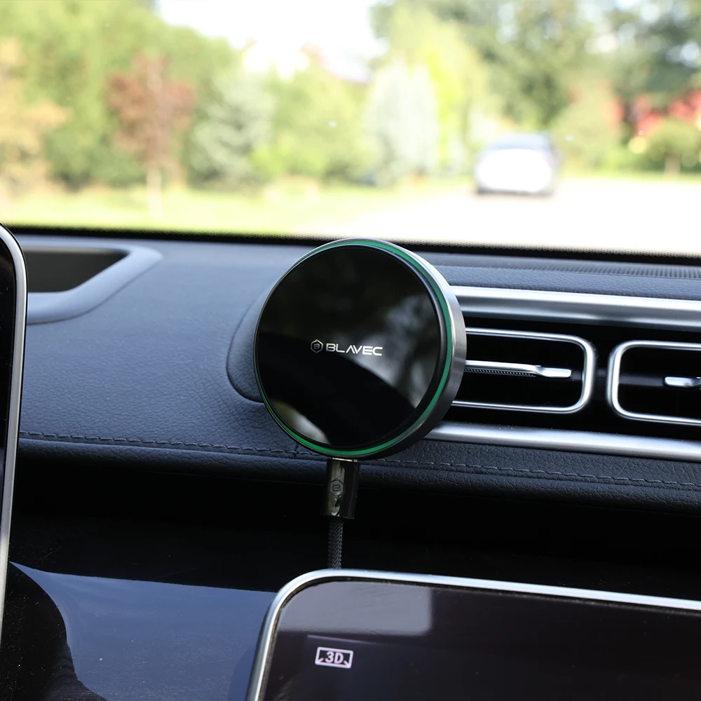 Blavec automobilio laikiklis BHC-01B 15W magnetinis su belaidžiu įkrovimu, jungiamas prie oro išleidimo angos (BHC01B-MAVIB) juodos spalvos