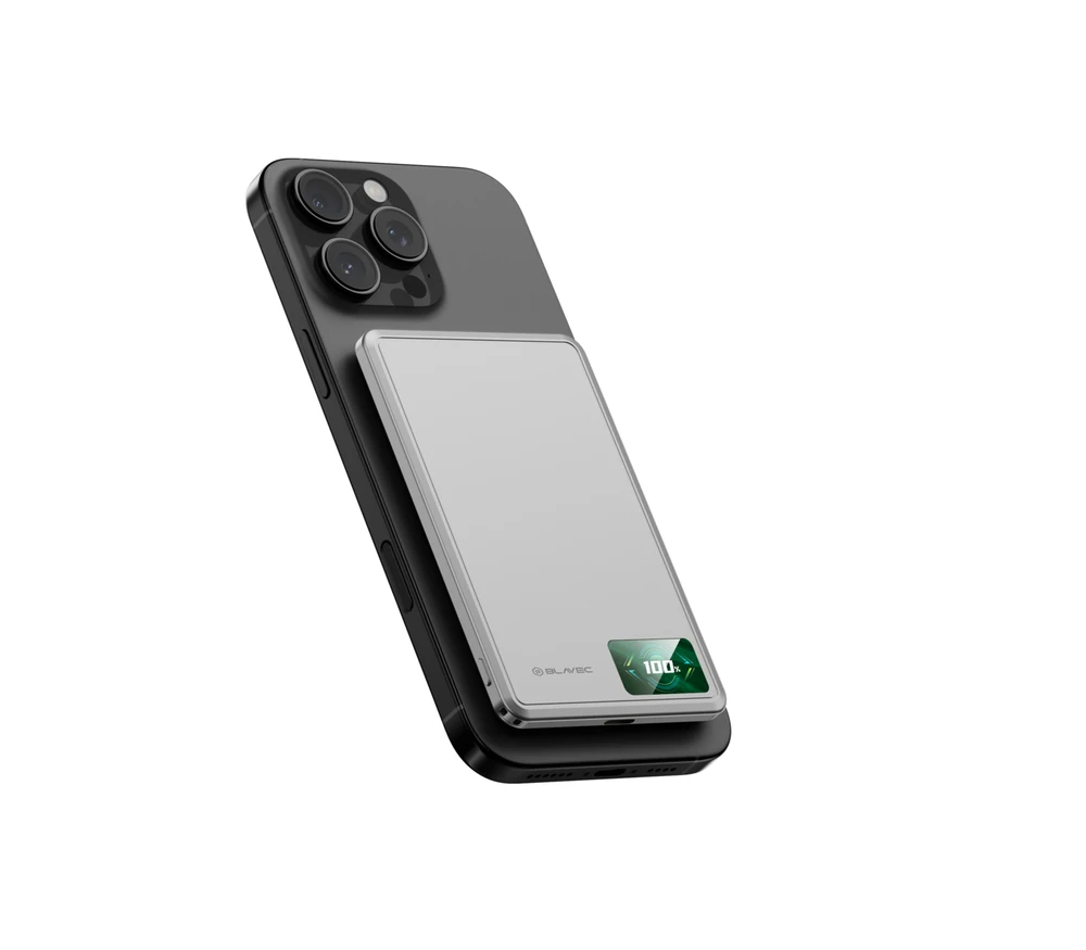 Oem „Blavec“ išorinė baterija 5000mAh BJ-03, itin plona, 7,8 mm, C tipo, 22,5 W, magnetinė, „Magsafe 3 in 1“ (PBBJ03-MC5G), aliuminio spalvos pagalvėlės