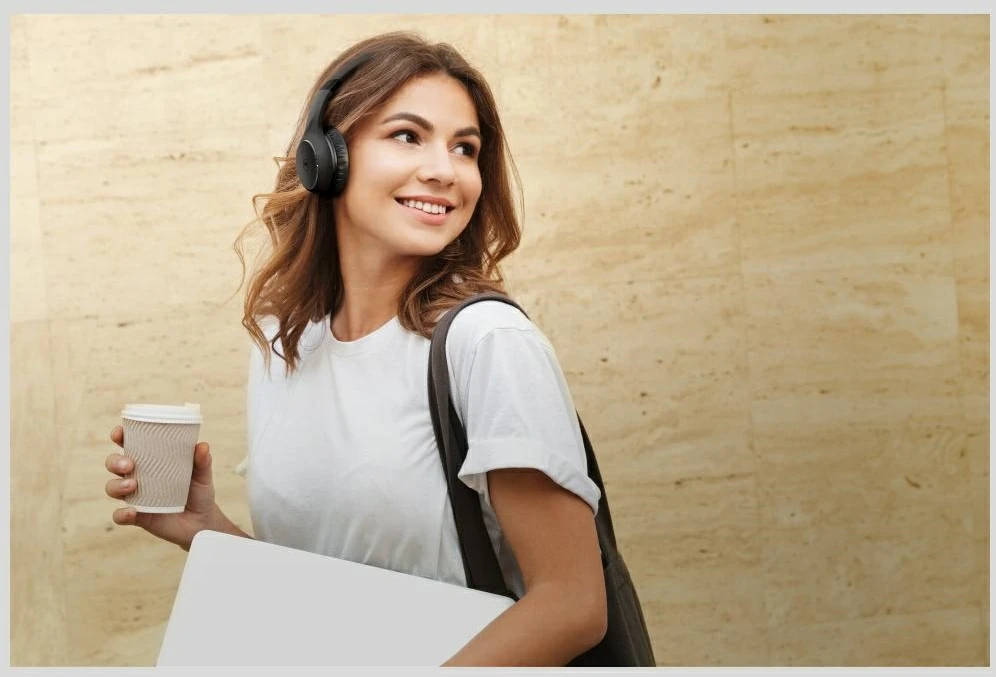 Over-ear Bluetooth ausinės Motorola XT220 baltos spalvos